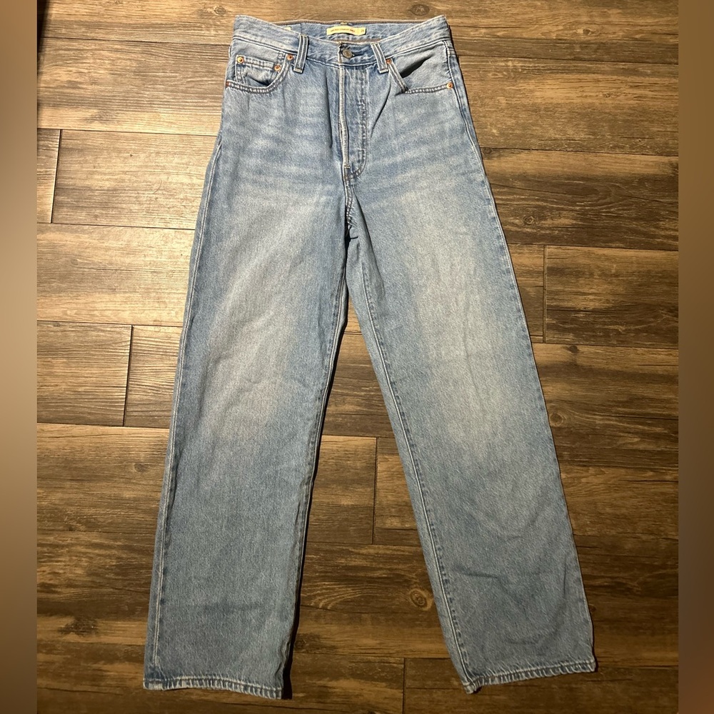 Women’s Levi’s Custom
